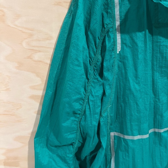 Free People Movement Great Escape Run Windbreaker Large Green - Picture 6 of 7